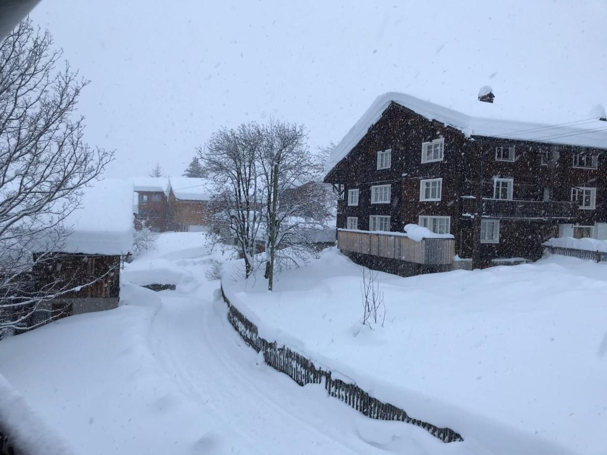 Tgesa Felici Appartement Sedrun Buitenkant foto