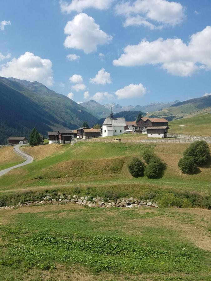 Tgesa Felici Appartement Sedrun Buitenkant foto
