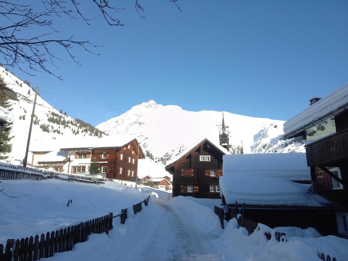 Tgesa Felici Appartement Sedrun Buitenkant foto