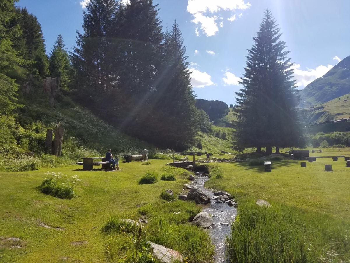 Tgesa Felici Appartement Sedrun Buitenkant foto